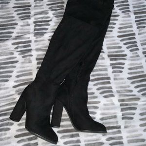 High heeled boots